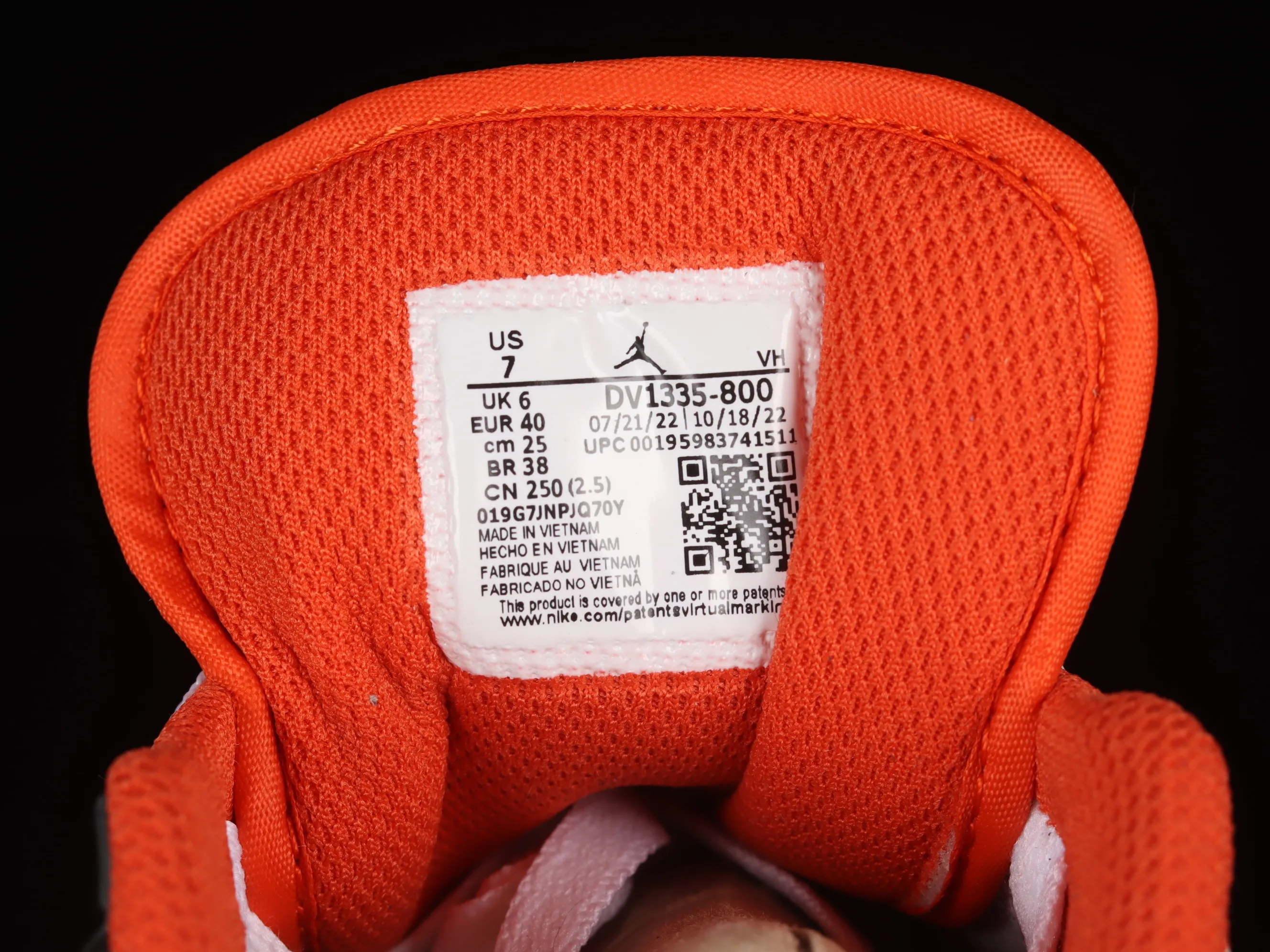 All categories Air Jordan Jordan series basketball shoes Air Jordan 1 Low Z version Air Jordan 1 Low AJ1 Joe 1 patent leather color matching cultural and leisure sports sneakers DV1335-800